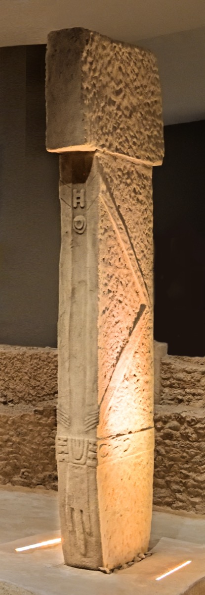 Enclosure D — Central Pillars